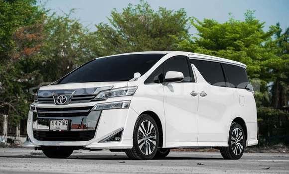 ซื้อ รถมือสอง Toyota Vellfire ขาว รถยนต์ ใน %{เมือง} ใน กรุงเทพมหานคร ซื้อ รถมือสอง Toyota Vellfire ขาว รถยนต์ ใน %{เมือง} ใน กรุงเทพมหานคร