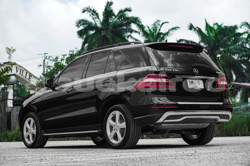Big with watermark mercedes benz ml class bangkok bangkok 78285