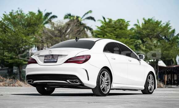 Buy Used Mercedes‒Benz GL–Class White Car in Bangkok in Bangkok Buy Used Mercedes‒Benz GL–Class White Car in Bangkok in Bangkok