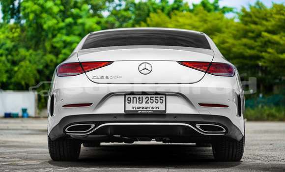 Buy Used Mercedes‒Benz GL–Class White Car in Bangkok in Bangkok Buy Used Mercedes‒Benz GL–Class White Car in Bangkok in Bangkok