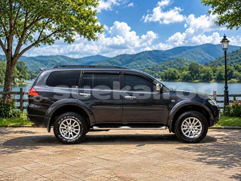 Big with watermark mitsubishi pajero bangkok bangkok 78300