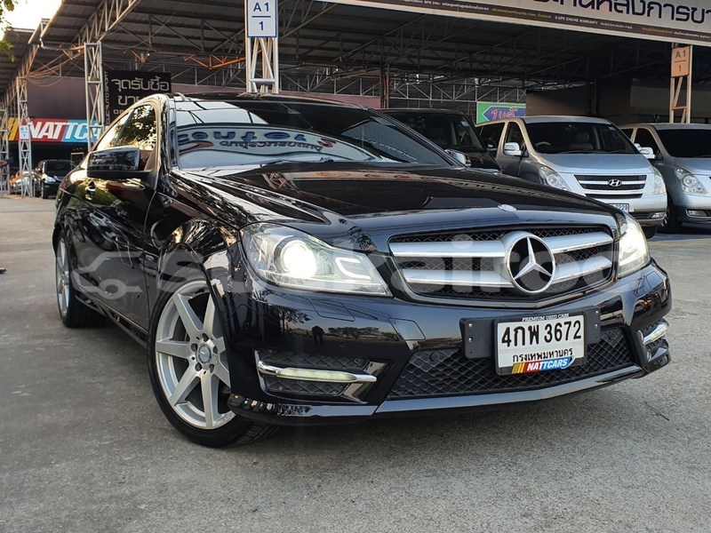 Buy Used Mercedes Benz C180 Coupe Black Car In Bangkok In Bangkok Suekairod