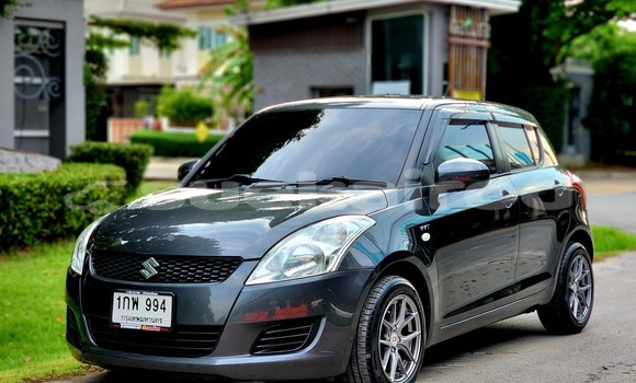 ซื้อ รถมือสอง Suzuki Swift อื่น ๆ รถยนต์ ใน %{เมือง} ใน กรุงเทพมหานคร