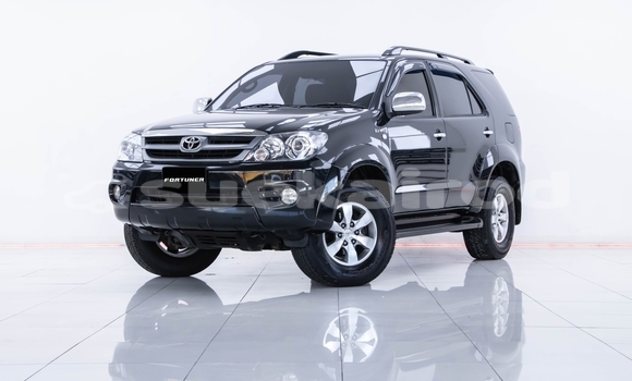 Buy Used Toyota Fortuner Black Car in Bangkok in Bangkok