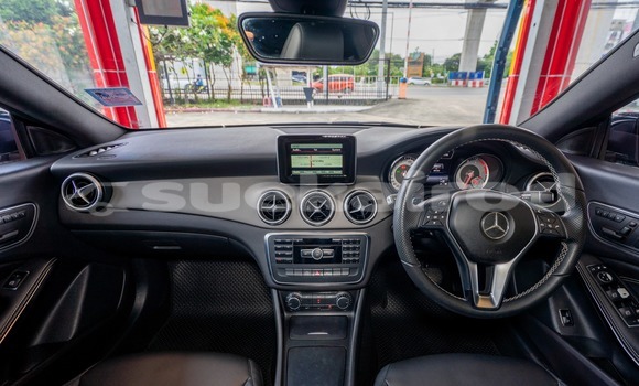 ซื้อ รถมือสอง Mercedes-Benz C-Classe สีดำ รถยนต์ ใน %{เมือง} ใน กรุงเทพมหานคร ซื้อ รถมือสอง Mercedes-Benz C-Classe สีดำ รถยนต์ ใน %{เมือง} ใน กรุงเทพมหานคร