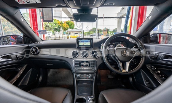 ซื้อ รถมือสอง Mercedes-Benz C-Classe สีดำ รถยนต์ ใน %{เมือง} ใน กรุงเทพมหานคร ซื้อ รถมือสอง Mercedes-Benz C-Classe สีดำ รถยนต์ ใน %{เมือง} ใน กรุงเทพมหานคร