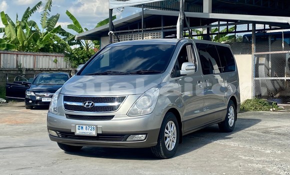 Buy Used Hyundai H1 Other Car in Bangkok in Bangkok