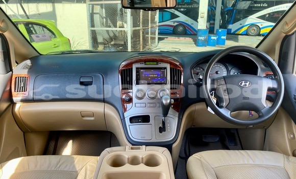 Buy Used Hyundai H1 Other Car in Bangkok in Bangkok Buy Used Hyundai H1 Other Car in Bangkok in Bangkok