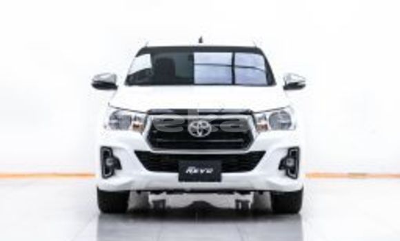 Buy Used Toyota Hiluxe Revo White Car in Bangkok in Bangkok Buy Used Toyota Hiluxe Revo White Car in Bangkok in Bangkok