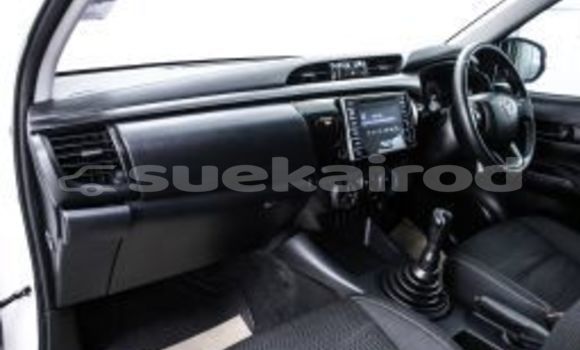 Buy Used Toyota Hiluxe Revo White Car in Bangkok in Bangkok Buy Used Toyota Hiluxe Revo White Car in Bangkok in Bangkok