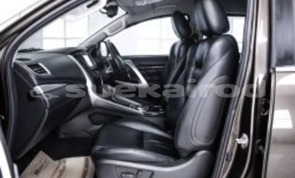 Buy Used Mitsubishi Pajero Brown Car in Bangkok in Bangkok Buy Used Mitsubishi Pajero Brown Car in Bangkok in Bangkok