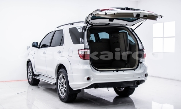 ซื้อ รถมือสอง Toyota Fortuner ขาว รถยนต์ ใน %{เมือง} ใน กรุงเทพมหานคร ซื้อ รถมือสอง Toyota Fortuner ขาว รถยนต์ ใน %{เมือง} ใน กรุงเทพมหานคร