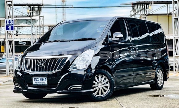 ซื้อ รถมือสอง Hyundai H1 สีน้ำตาล รถยนต์ ใน %{เมือง} ใน กรุงเทพมหานคร ซื้อ รถมือสอง Hyundai H1 สีน้ำตาล รถยนต์ ใน %{เมือง} ใน กรุงเทพมหานคร