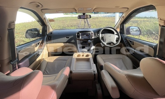 ซื้อ รถมือสอง Hyundai H1 สีดำ รถยนต์ ใน %{เมือง} ใน กรุงเทพมหานคร ซื้อ รถมือสอง Hyundai H1 สีดำ รถยนต์ ใน %{เมือง} ใน กรุงเทพมหานคร