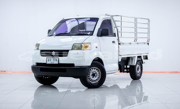 ซื้อ รถมือสอง Suzuki Carry ขาว รถยนต์ ใน %{เมือง} ใน กรุงเทพมหานคร