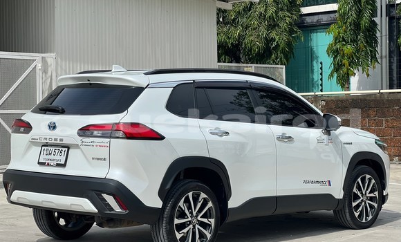 Buy Used Toyota Corolla Cross White Car in Bangkok in Bangkok Buy Used Toyota Corolla Cross White Car in Bangkok in Bangkok