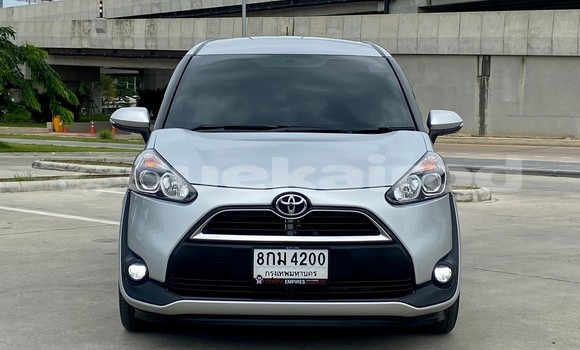 Buy Used Toyota Sienta Other Car in Bangkok in Bangkok Buy Used Toyota Sienta Other Car in Bangkok in Bangkok