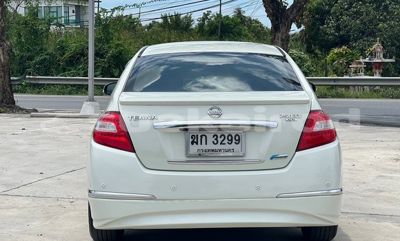 Buy Used Nissan Teana White Car in Bangkok in Bangkok Buy Used Nissan Teana White Car in Bangkok in Bangkok
