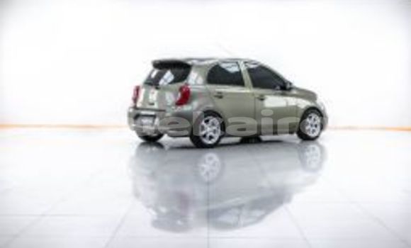 Buy Used Nissan March Green Car in Bangkok in Bangkok Buy Used Nissan March Green Car in Bangkok in Bangkok