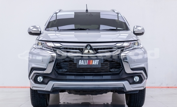 Buy Used Mitsubishi Pajero Other Car in Bangkok in Bangkok Buy Used Mitsubishi Pajero Other Car in Bangkok in Bangkok