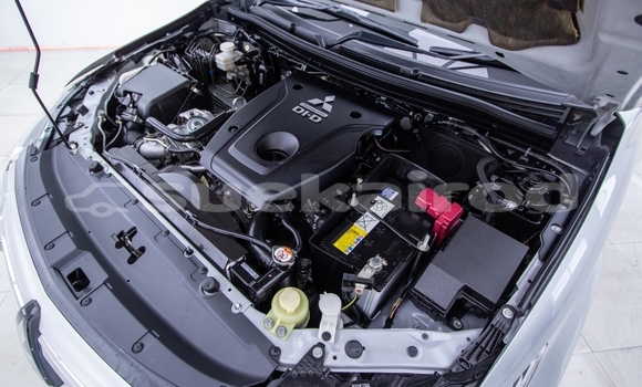 Buy Used Mitsubishi Pajero Other Car in Bangkok in Bangkok Buy Used Mitsubishi Pajero Other Car in Bangkok in Bangkok