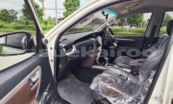 ซื้อ รถมือสอง Toyota Fortuner ขาว รถยนต์ ใน %{เมือง} ใน กรุงเทพมหานคร ซื้อ รถมือสอง Toyota Fortuner ขาว รถยนต์ ใน %{เมือง} ใน กรุงเทพมหานคร