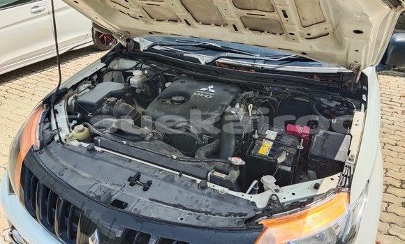 Buy Used Mitsubishi Triton White Car in Bangkok in Bangkok Buy Used Mitsubishi Triton White Car in Bangkok in Bangkok