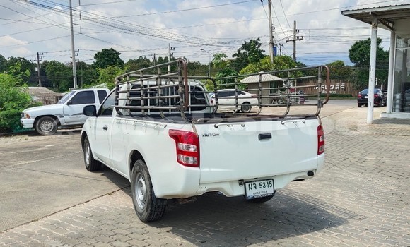 Buy Used Mitsubishi Triton White Car in Bangkok in Bangkok Buy Used Mitsubishi Triton White Car in Bangkok in Bangkok