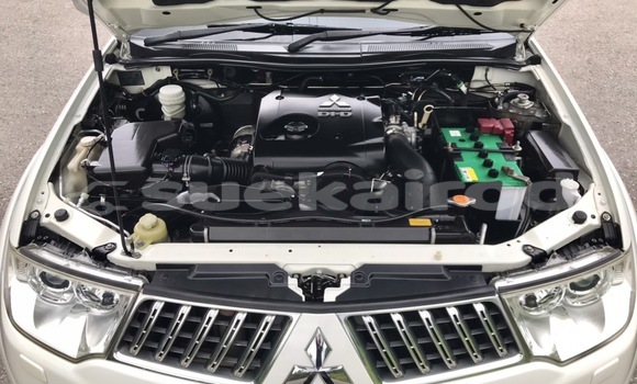 ซื้อ รถมือสอง Mitsubishi Pajero ขาว รถยนต์ ใน %{เมือง} ใน กรุงเทพมหานคร ซื้อ รถมือสอง Mitsubishi Pajero ขาว รถยนต์ ใน %{เมือง} ใน กรุงเทพมหานคร