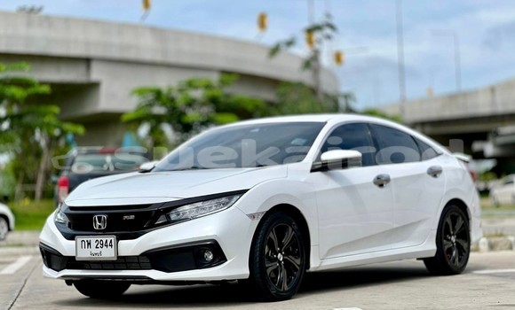 Buy Used Honda Civic White Car in Bangkok in Bangkok