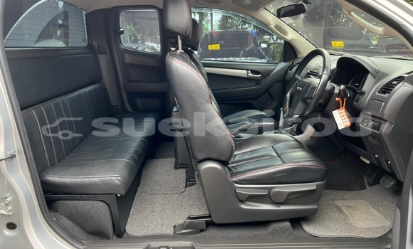 Buy Used Isuzu D-Max Silver Car in Songkhla in Songkhla Buy Used Isuzu D-Max Silver Car in Songkhla in Songkhla