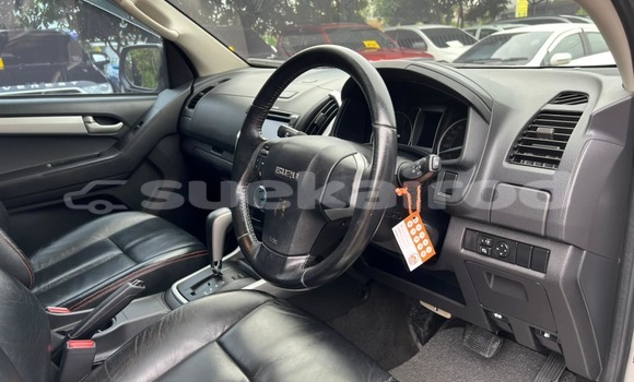 Buy Used Isuzu D-Max Silver Car in Songkhla in Songkhla Buy Used Isuzu D-Max Silver Car in Songkhla in Songkhla