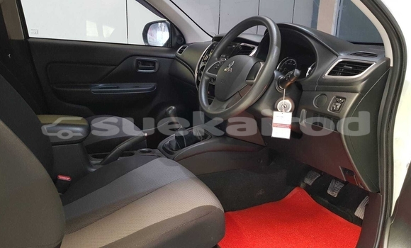 ซื้อ รถมือสอง Mitsubishi Triton ขาว รถยนต์ ใน %{เมือง} ใน กรุงเทพมหานคร ซื้อ รถมือสอง Mitsubishi Triton ขาว รถยนต์ ใน %{เมือง} ใน กรุงเทพมหานคร