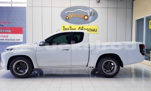 ซื้อ รถมือสอง Mitsubishi Triton ขาว รถยนต์ ใน %{เมือง} ใน กรุงเทพมหานคร ซื้อ รถมือสอง Mitsubishi Triton ขาว รถยนต์ ใน %{เมือง} ใน กรุงเทพมหานคร