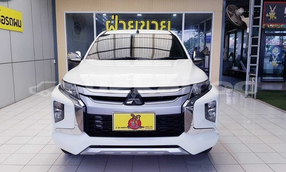 ซื้อ รถมือสอง Mitsubishi Triton ขาว รถยนต์ ใน %{เมือง} ใน กรุงเทพมหานคร ซื้อ รถมือสอง Mitsubishi Triton ขาว รถยนต์ ใน %{เมือง} ใน กรุงเทพมหานคร