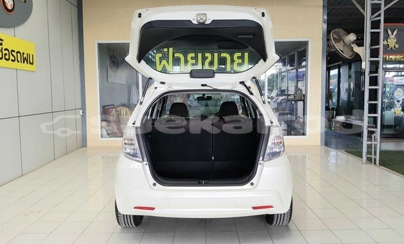 ซื้อ รถมือสอง Honda Jazz ขาว รถยนต์ ใน %{เมือง} ใน กรุงเทพมหานคร ซื้อ รถมือสอง Honda Jazz ขาว รถยนต์ ใน %{เมือง} ใน กรุงเทพมหานคร