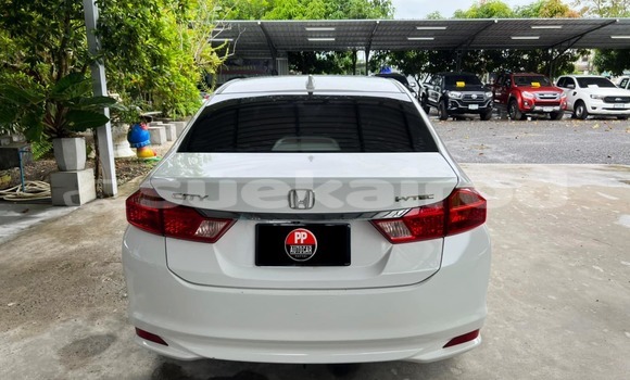 ซื้อ รถมือสอง Honda City ขาว รถยนต์ ใน %{เมือง} ใน สงขลา ซื้อ รถมือสอง Honda City ขาว รถยนต์ ใน %{เมือง} ใน สงขลา