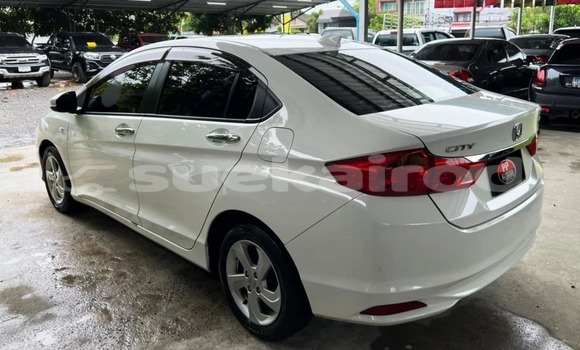 ซื้อ รถมือสอง Honda City ขาว รถยนต์ ใน %{เมือง} ใน สงขลา ซื้อ รถมือสอง Honda City ขาว รถยนต์ ใน %{เมือง} ใน สงขลา