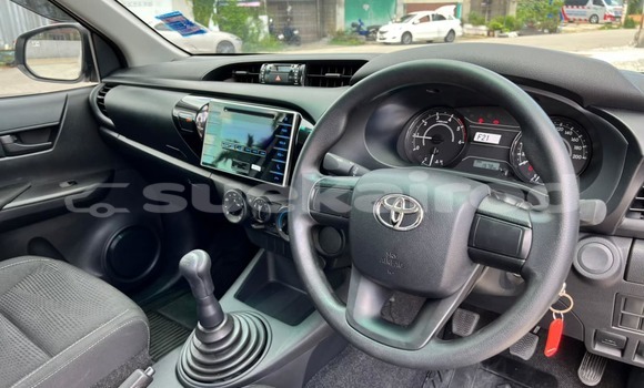 ซื้อ รถมือสอง Toyota Hiluxe Revo ขาว รถยนต์ ใน %{เมือง} ใน สงขลา ซื้อ รถมือสอง Toyota Hiluxe Revo ขาว รถยนต์ ใน %{เมือง} ใน สงขลา