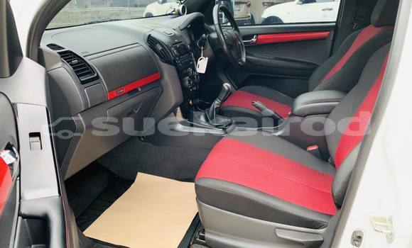 Buy Used Isuzu D-max X-Series White Car in Bangkok in Bangkok Buy Used Isuzu D-max X-Series White Car in Bangkok in Bangkok