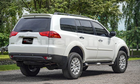 Buy Used Mitsubishi Pajero Sport White Car in Bangkok in Bangkok Buy Used Mitsubishi Pajero Sport White Car in Bangkok in Bangkok