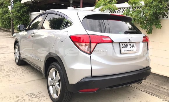 ซื้อ รถมือสอง Honda HR-V เงิน รถยนต์ ใน %{เมือง} ใน กรุงเทพมหานคร ซื้อ รถมือสอง Honda HR-V เงิน รถยนต์ ใน %{เมือง} ใน กรุงเทพมหานคร