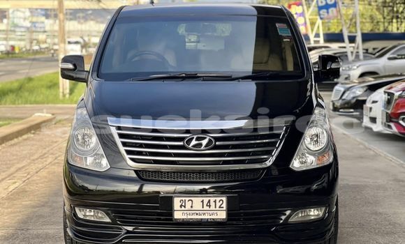 Buy Used Hyundai Grand Starex Black Car in Bangkok in Bangkok