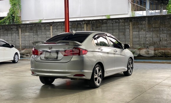 ซื้อ รถมือสอง Honda City อื่น ๆ รถยนต์ ใน %{เมือง} ใน กรุงเทพมหานคร ซื้อ รถมือสอง Honda City อื่น ๆ รถยนต์ ใน %{เมือง} ใน กรุงเทพมหานคร