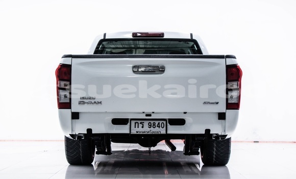 Buy Used Isuzu D-Max White Car in Bangkok in Bangkok Buy Used Isuzu D-Max White Car in Bangkok in Bangkok