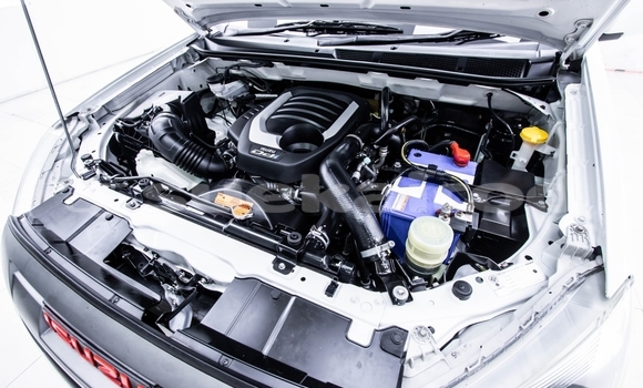 Buy Used Isuzu D-Max White Car in Bangkok in Bangkok Buy Used Isuzu D-Max White Car in Bangkok in Bangkok