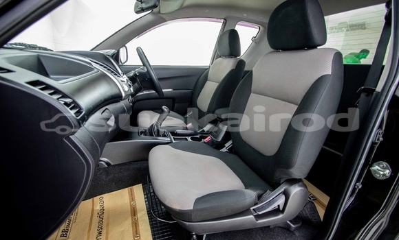 ซื้อ รถมือสอง Mitsubishi Triton สีดำ รถยนต์ ใน %{เมือง} ใน กรุงเทพมหานคร ซื้อ รถมือสอง Mitsubishi Triton สีดำ รถยนต์ ใน %{เมือง} ใน กรุงเทพมหานคร