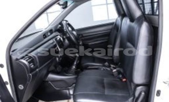 Buy Used Toyota Hiluxe Revo White Car in Bangkok in Bangkok Buy Used Toyota Hiluxe Revo White Car in Bangkok in Bangkok