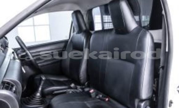 Buy Used Toyota Hiluxe Revo White Car in Bangkok in Bangkok Buy Used Toyota Hiluxe Revo White Car in Bangkok in Bangkok