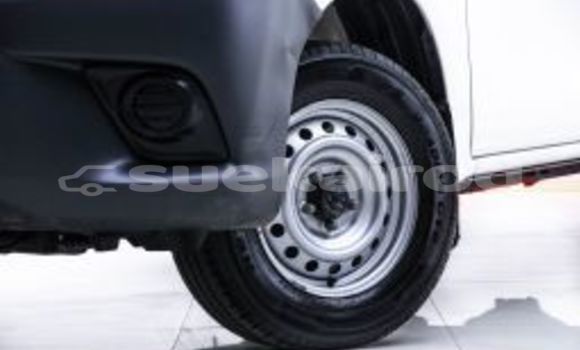 Buy Used Toyota Hiluxe Revo White Car in Bangkok in Bangkok Buy Used Toyota Hiluxe Revo White Car in Bangkok in Bangkok